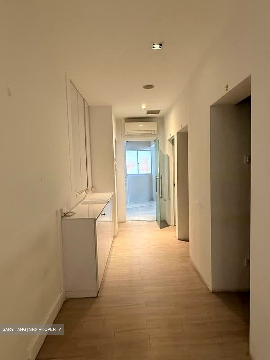 Ang Mo Kio Avenue 8 (D20), Shop House #586028741